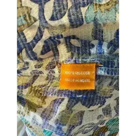 Oliphant Napa Olive Balloon Sleeve Belted Mini dress with gold sparkles - Picture 7 of 7